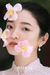 点击看大图 -挪娅婚纱摄影皇家会所