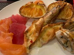 -怡豪大饭店·银顶旋转餐厅
