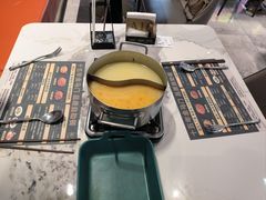 -金马门国际美食百汇(珞喻路店)