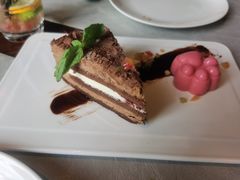 -YUE·6·西式融合餐厅(外滩六号店)
