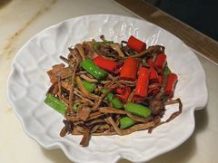 -吴越荣记苏州菜·松鼠桂鱼(月光码头店)