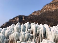 -大平台龙居瀑布旅游区