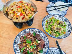 干锅肥肠-好呷八大碗(五羊店)