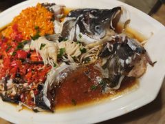 剁椒鱼头-湘阁里辣(南岭购物广场店)
