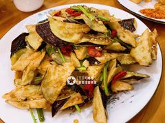 -美顺香食府鱼头老店(雪野湖店)