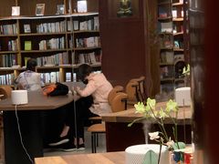 -二酉书店TOYOU BOOKS