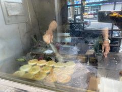 面包甜点陈列柜-高晓山馅饼店(牛庄百年店)
