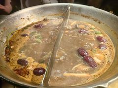 -湊湊火锅·茶憩(新中关购物中心店)
