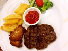 -斗牛士牛排餐厅(嘉里汇店)