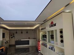 -车艺佳龙膜隐形车衣汽车贴膜(宝山丰宝店)