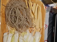 -肥肥虾庄·金牌油焖大虾(汉口城市广场店)