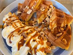 香蕉脆果仁华夫饼-西关84·History·Art·Cafe