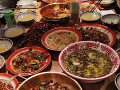 -泥糊破店小酒馆·团建聚餐(南京西路店)