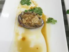 蒜蓉蒸鲍鱼-烁佳海鲜大馅饺子