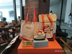 -星巴克臻选(广州二沙岛文立方店)