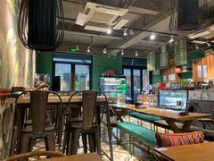 大堂-初念轻轻然(长阳创谷店)
