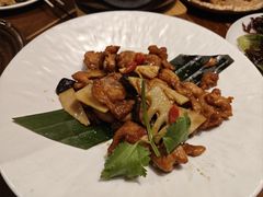 -雀舞云南菜(天津天河城购物中心店)