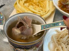 -汗腾格里·风味餐厅(新疆驻京办店)