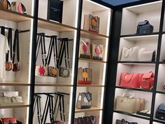 -Gucci(首创奥特莱斯店)