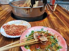 -咏勝锑锅麻辣烫(净居寺路总店)