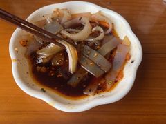 -莲餐厅·湖北菜·潜江小龙虾店(愚园路店)