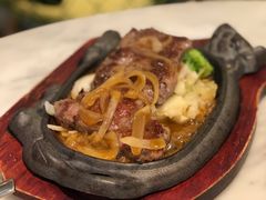 来佬牛扒-石板街港澳冰室(天环店)