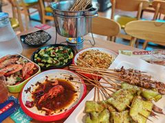 -华府九号海鲜烧烤大排档(龙域店)