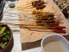 -老街烧烤大排档·地道湖北菜·龙虾馆(汉口火车站店)