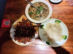 -宋都禾源·灌汤包子(汉兴路直营店)
