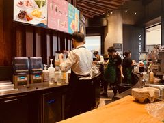 -星巴克臻选(成都太古里店)