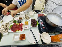 -吉友粥底火锅(方斜路店)