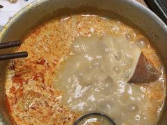 -红鼎豆捞·非遗鲍皇汤火锅(宝丰路店)