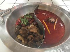 -喜悦小串丹东小黄牛海鲜烧烤大排档(民主广场店)