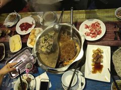 -刘少华贵州小黄牛·鲜牛肉火锅(总店)