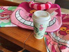 -星巴克(北京远大路金源燕莎店)