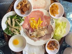 -桥香园云南过桥米线(金马碧鸡店)