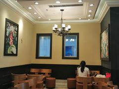 -星巴克臻选(威海威高广场店)