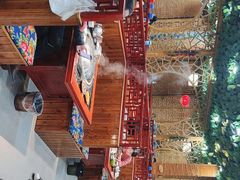 -袁小二大东北铁锅炖(吉祥村总部)