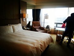 android_upload_pic-上海中航虹桥机场泊悦酒店