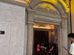 -B&C黄油与面包·THE GARDEN BAKERY概念店(世纪汇店)