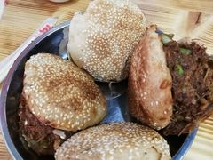 烧饼夹坛子肉-昌顺马记小吃店(昌盛园店)
