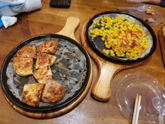 料理烤特色火烧-老东镇啤酒屋海鲜加工·蒸汽海鲜·海鲜烧烤(台东店)