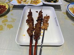 -吴大彪油爆虾·阿布杜新疆烧烤(四方坪店)