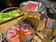 -青瓦炭韩潮烤肉(花园道店)