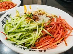 -牛一嘴·兰州牛肉面·大盘鸡(财富中心店)