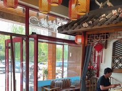 -东来菜馆•手抓海鲜家常菜•海鲜锅贴(鸽子窝店)