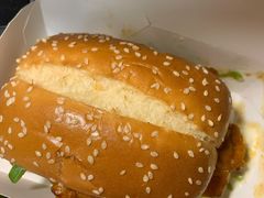 新奥尔良烤鸡腿堡ST-肯德基(孝陵卫地铁站店)