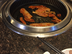 -韩宫宴炭火烤肉(中商世界里店)