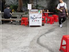 -周大娘牛乳(旧寨古村总店)
