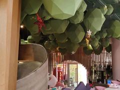 -水桶王国主题餐厅·聚会·生日派对·亲子活动·家庭套餐(亚龙湾希尔顿店)